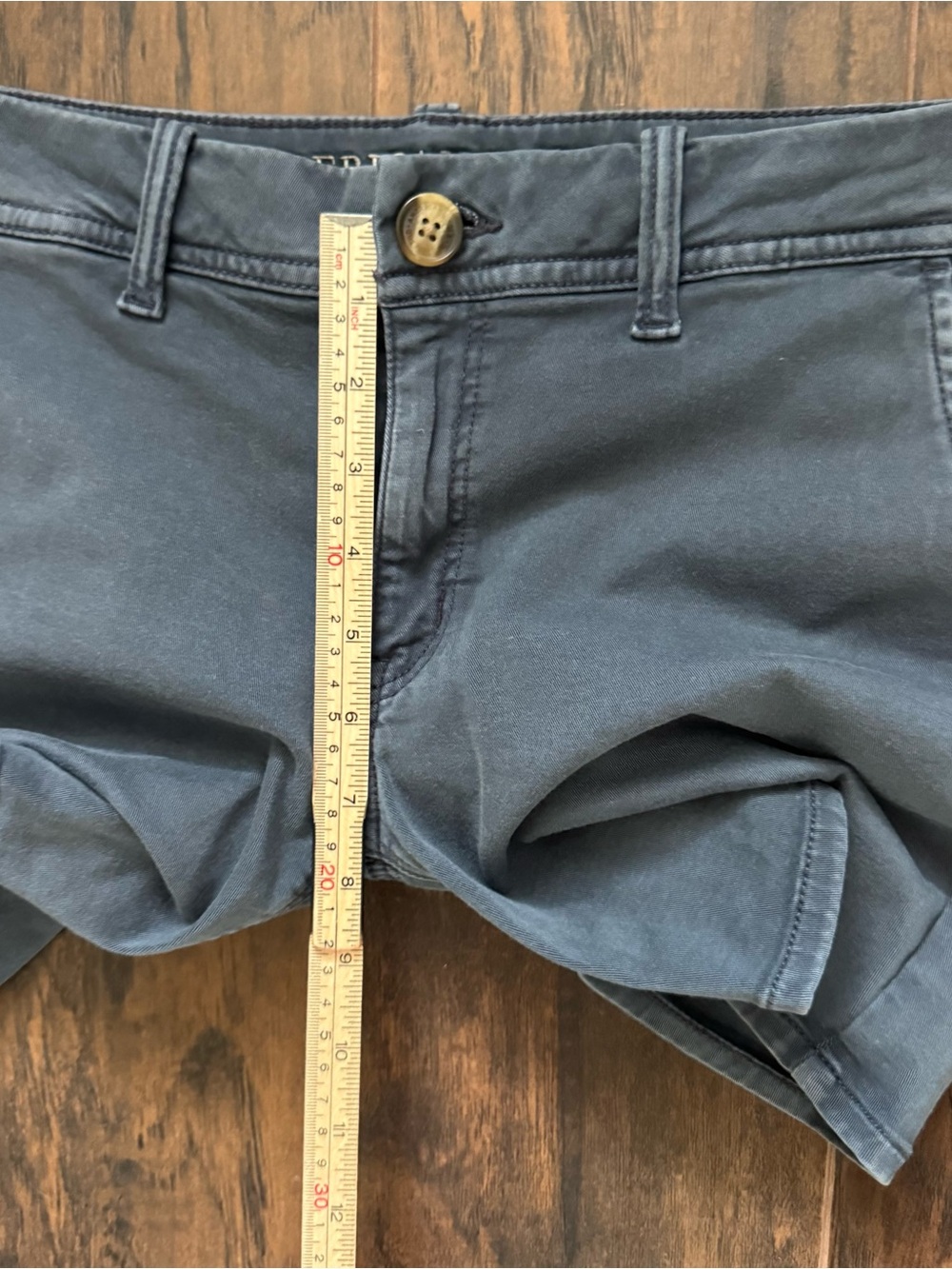 American Eagle Size 8 Navy MIDI Super Stretch Shorts - Picture 6 of 7